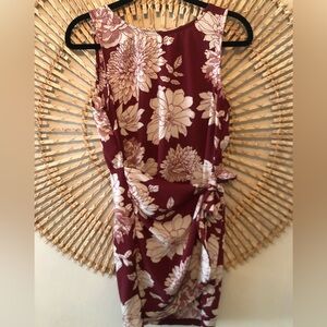 burgandy floral wrap dress Mimi chica sz M